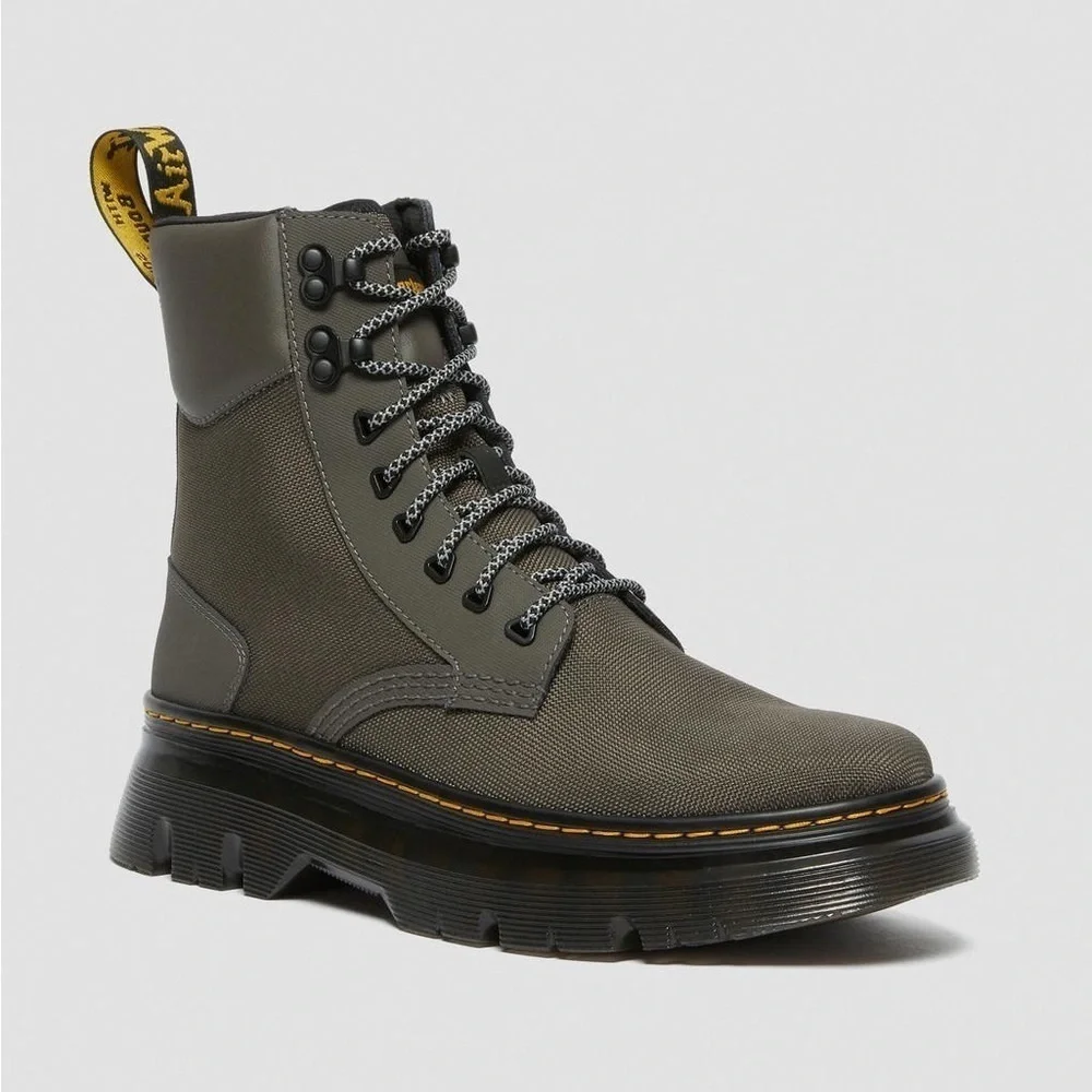 Dr. Martens NIB TARIK UTILITY BOOTS